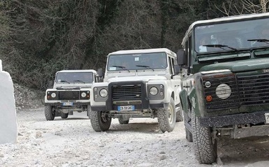 Carrara MARBLE TOUR visita alle cave in fuoristrada