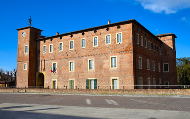 Visita Borgonovo Val Tidone e merenda in cantina 
