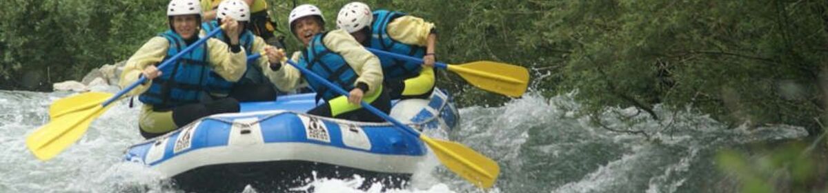 Banner rafting nel fiume vara walter filattiera