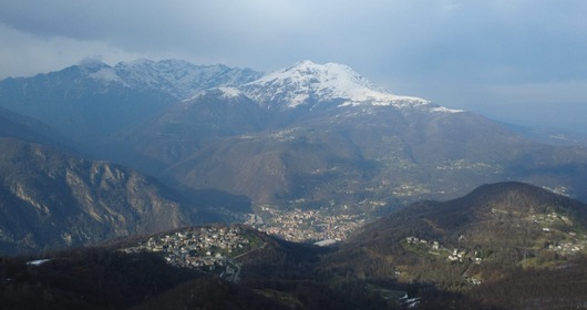 Trekking Escursione panoramica : l'Orco? Poco piu' avanti ! Trekking Escursione panoramica : l'Orco? Poco piu' avanti !